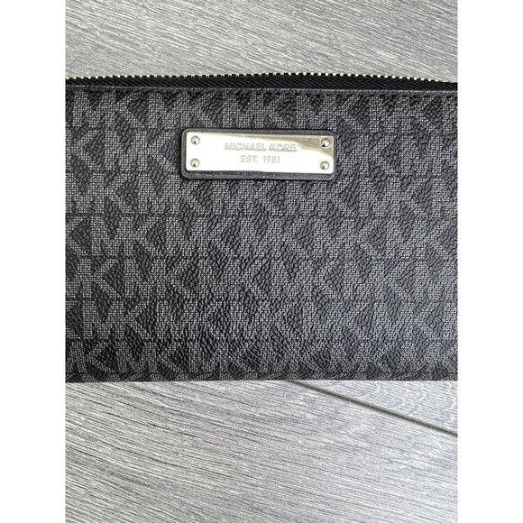 MICHAEL MICHAEL KORS Large Logo Continental Wallet silver hardware - Picture 6 of 7